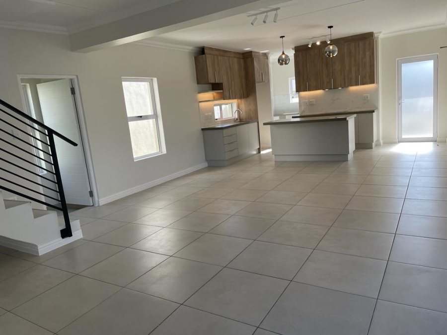 3 Bedroom Property for Sale in Langeberg Ridge Western Cape